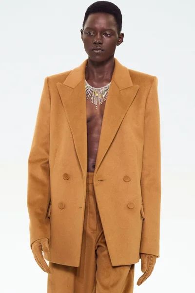 Look 1